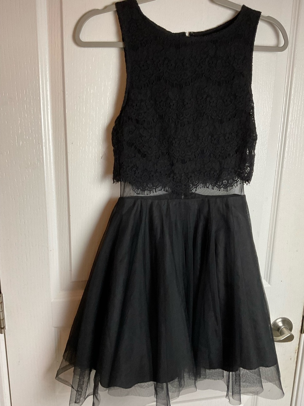 Teeze Me Black Lace Fit & Flare Cocktail Dress Size 11/12 Sleeveless Tulle Skirt - Picture 2 of 8